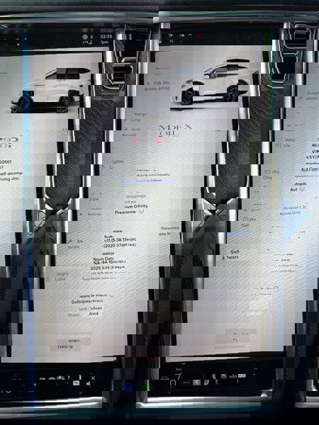 Used 2016 Tesla Model X P90D image 24