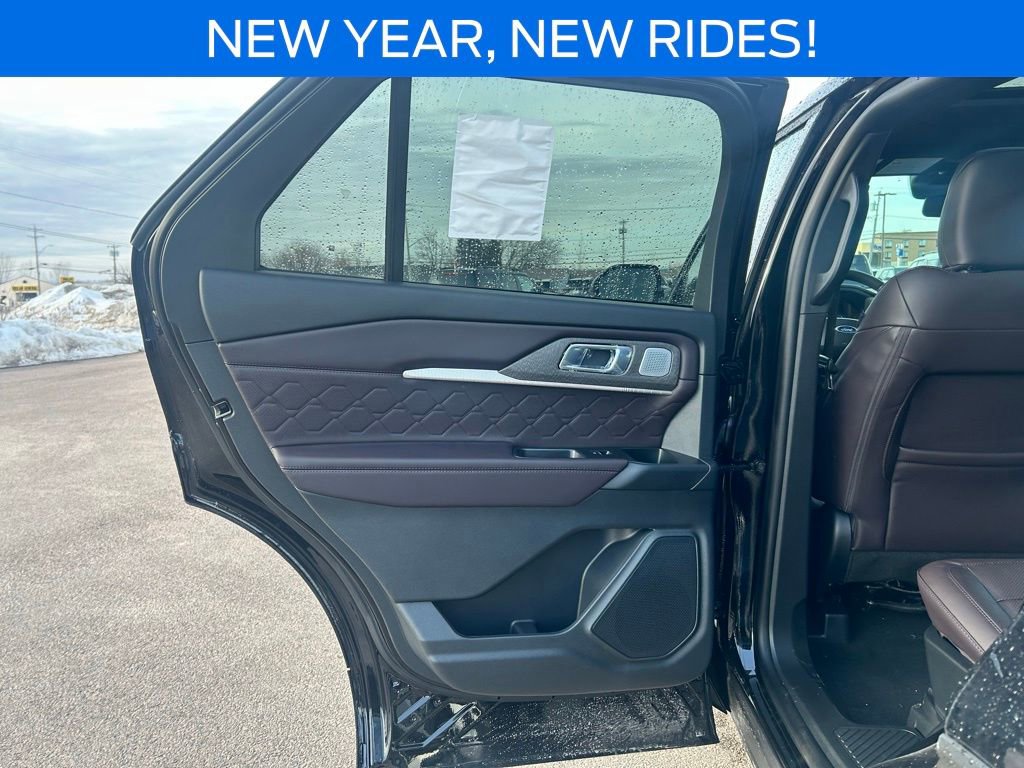 New 2026 Ford Explorer Platinum w/ LUX Leather Package image 18