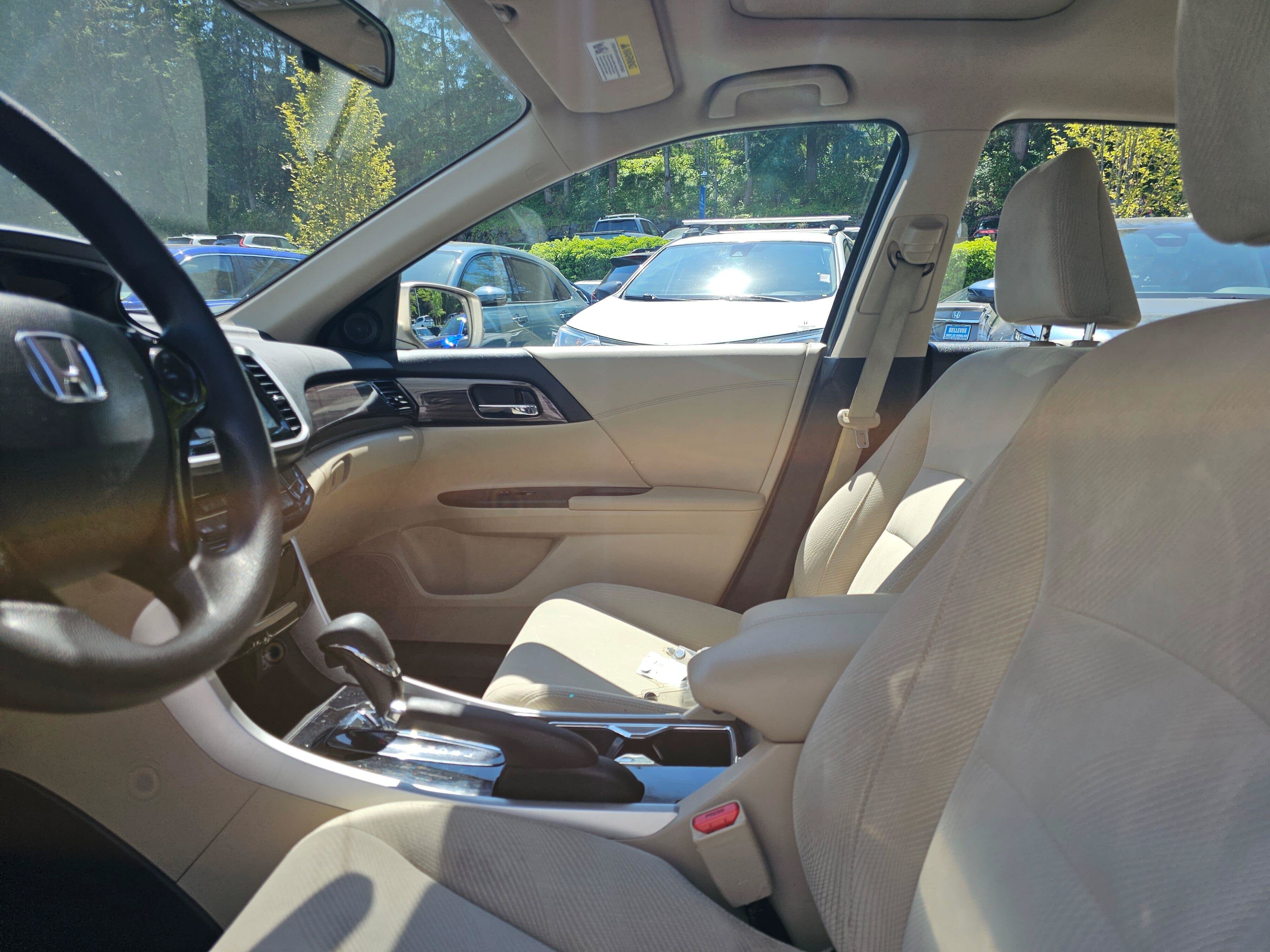 Used 2016 Honda Accord EX image 58