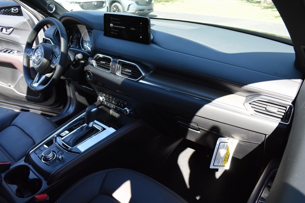 New 2025 MAZDA CX-5 Signature image 27