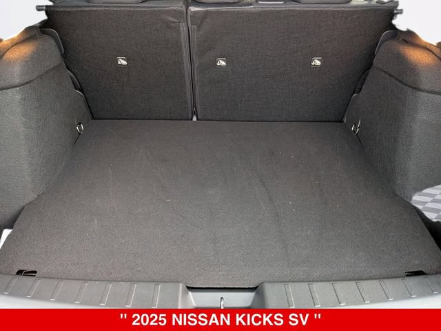 Certified 2025 Nissan Kicks SV w/ SV Premium Package AWD/4WD image 34