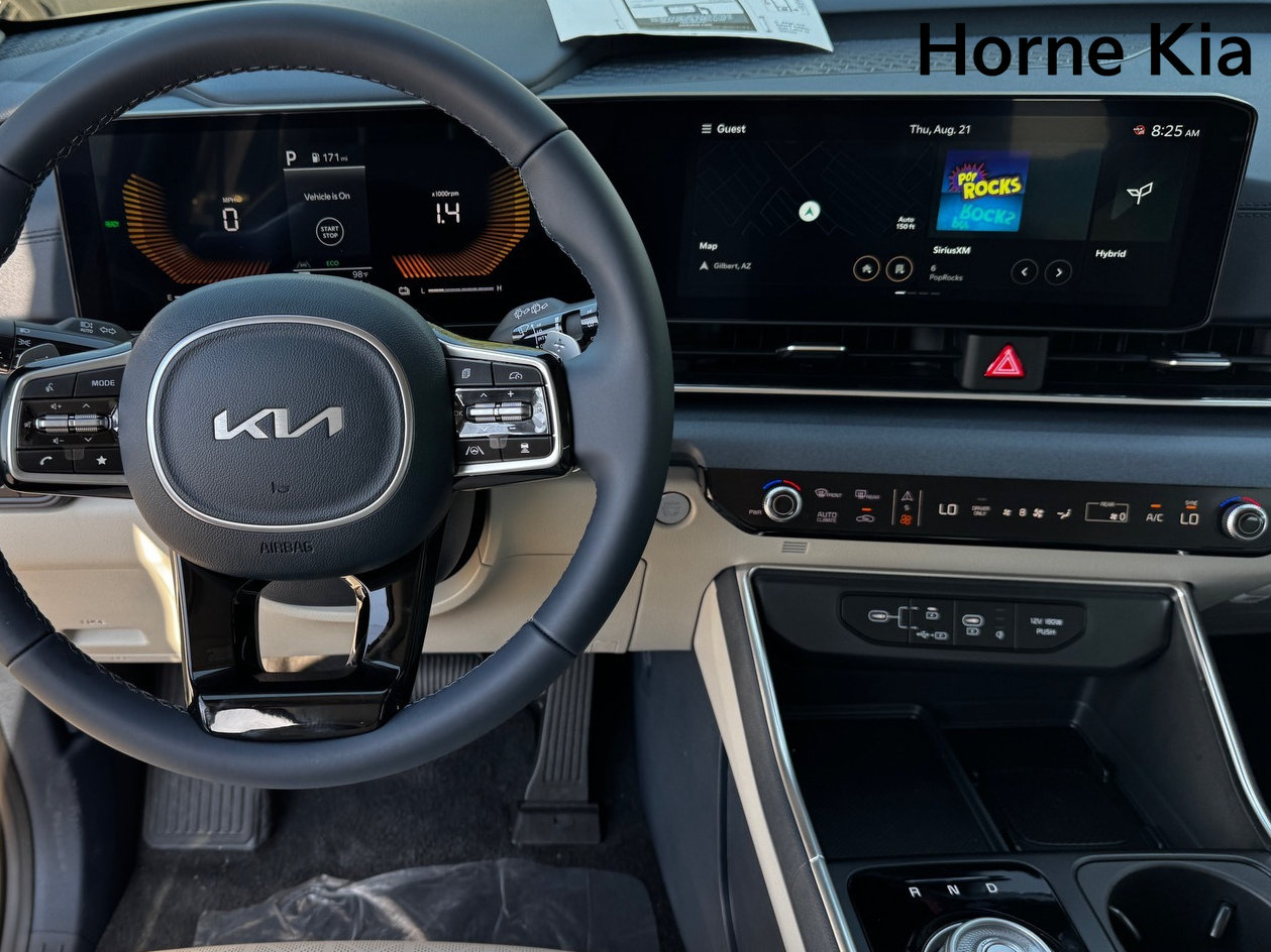 New 2026 Kia Carnival EX FWD image 13