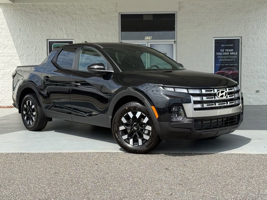 New 2026 Hyundai Santa Cruz SE image 1