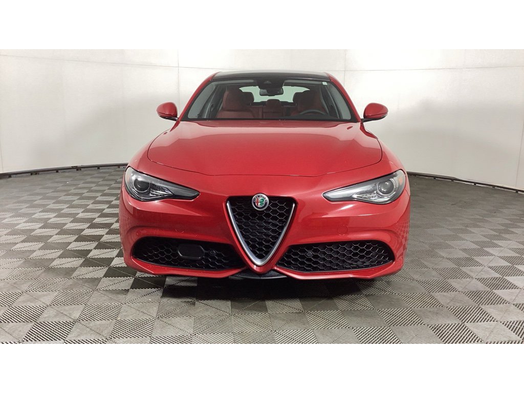 Used 2019 Alfa Romeo Giulia Ti Sport w/ Quick Order Package 22S Sport image 7