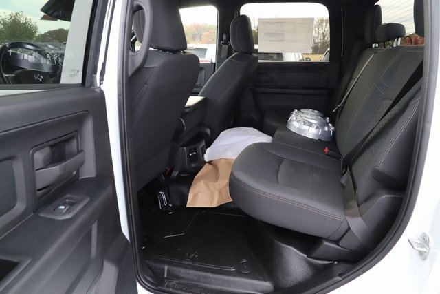 New 2026 RAM 5500 Tradesman w/ Chrome Appearance Group AWD/4WD image 21