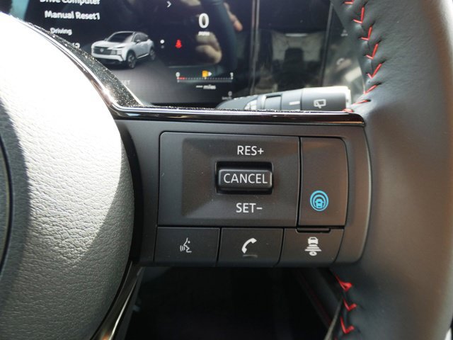 New 2026 Nissan Kicks SR w/ Cold Weather Package AWD/4WD image 12
