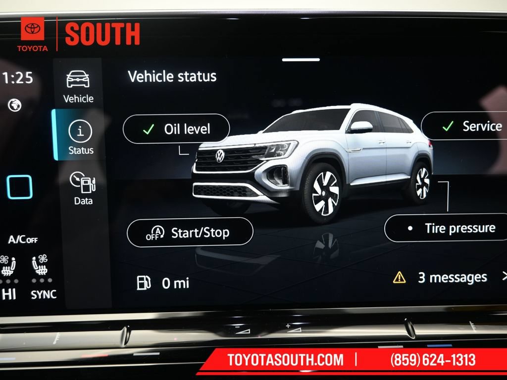 Used 2024 Volkswagen Atlas Cross Sport SE FWD image 30