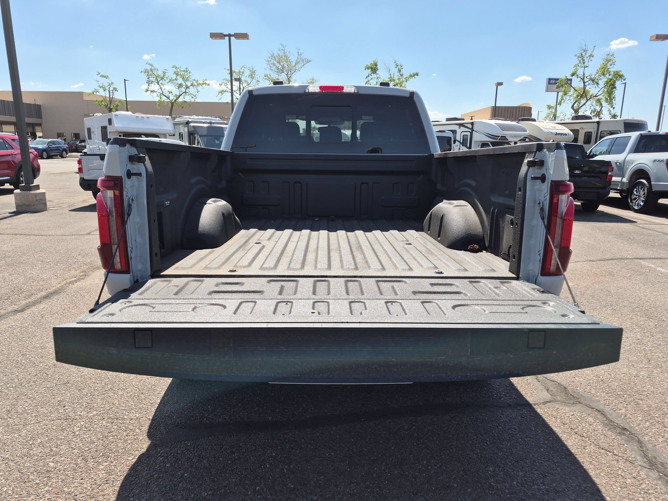 Certified 2024 Ford F150 Lariat w/ FX4 Off-Road Package AWD/4WD image 7