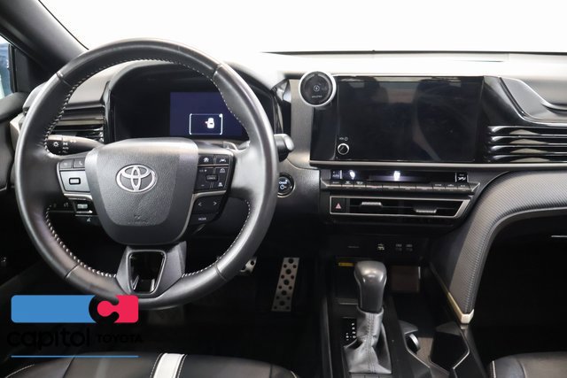 Used 2025 Toyota Camry SE w/ Convenience Package AWD/4WD image 14