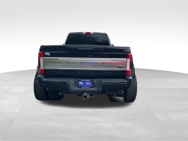 Used 2019 Ford F350 Platinum w/ Platinum Ultimate Package image 4