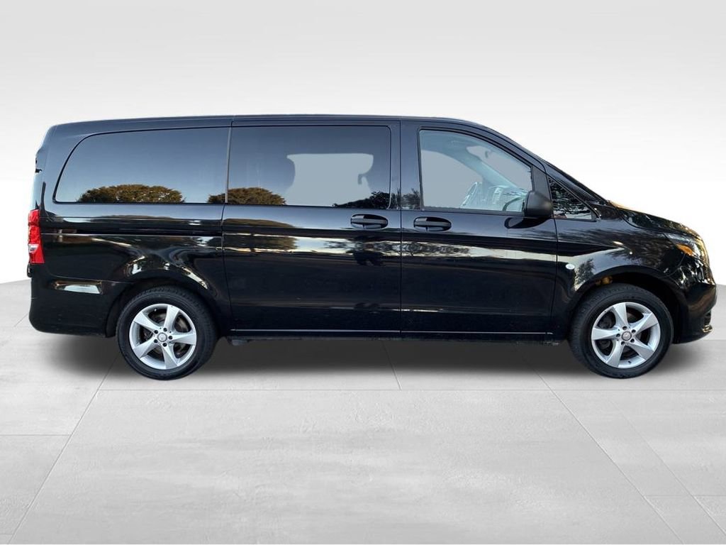 Used 2018 Mercedes-Benz Metris Passenger image 6