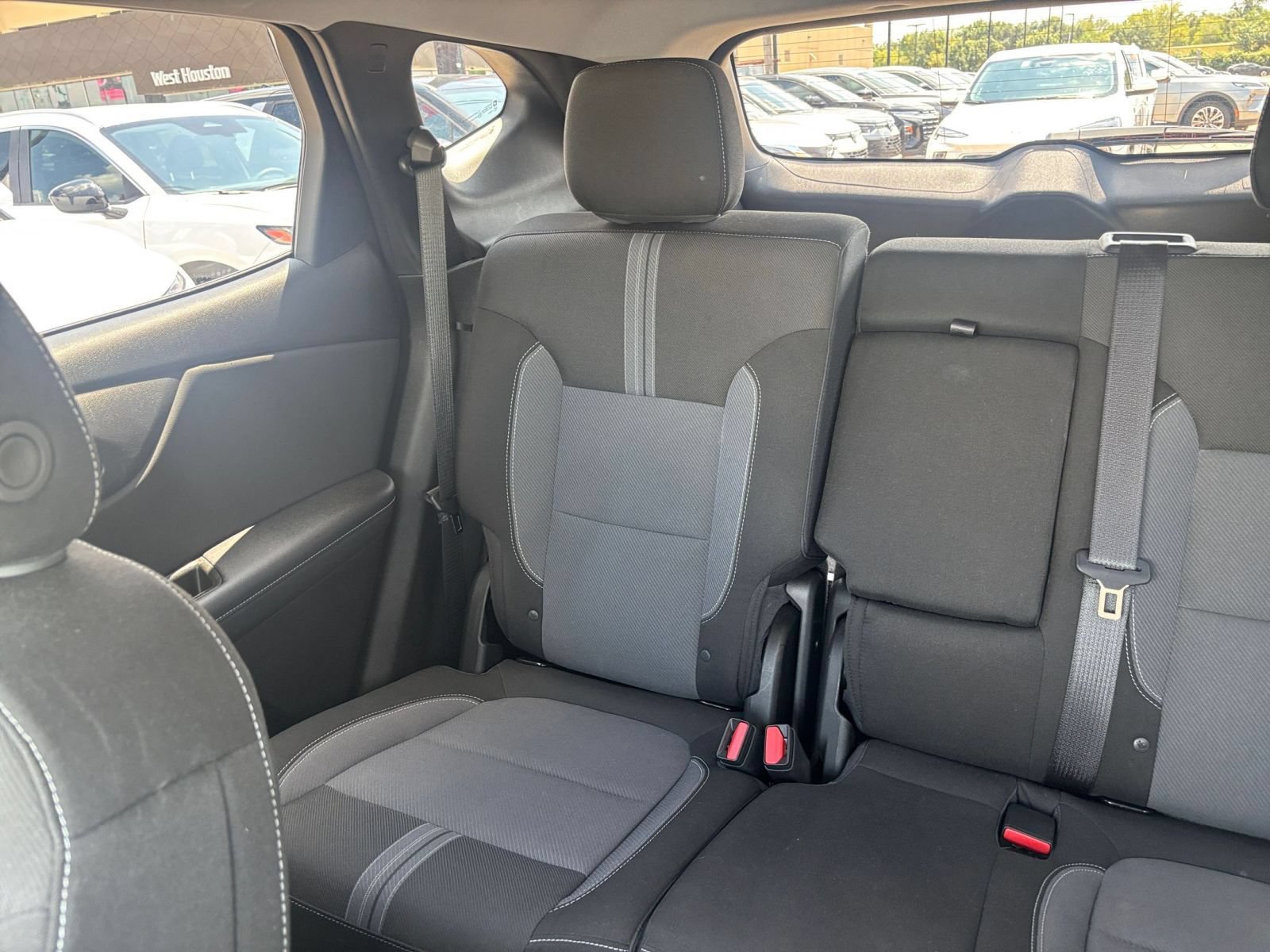 Used 2026 Chevrolet Blazer LT FWD image 39