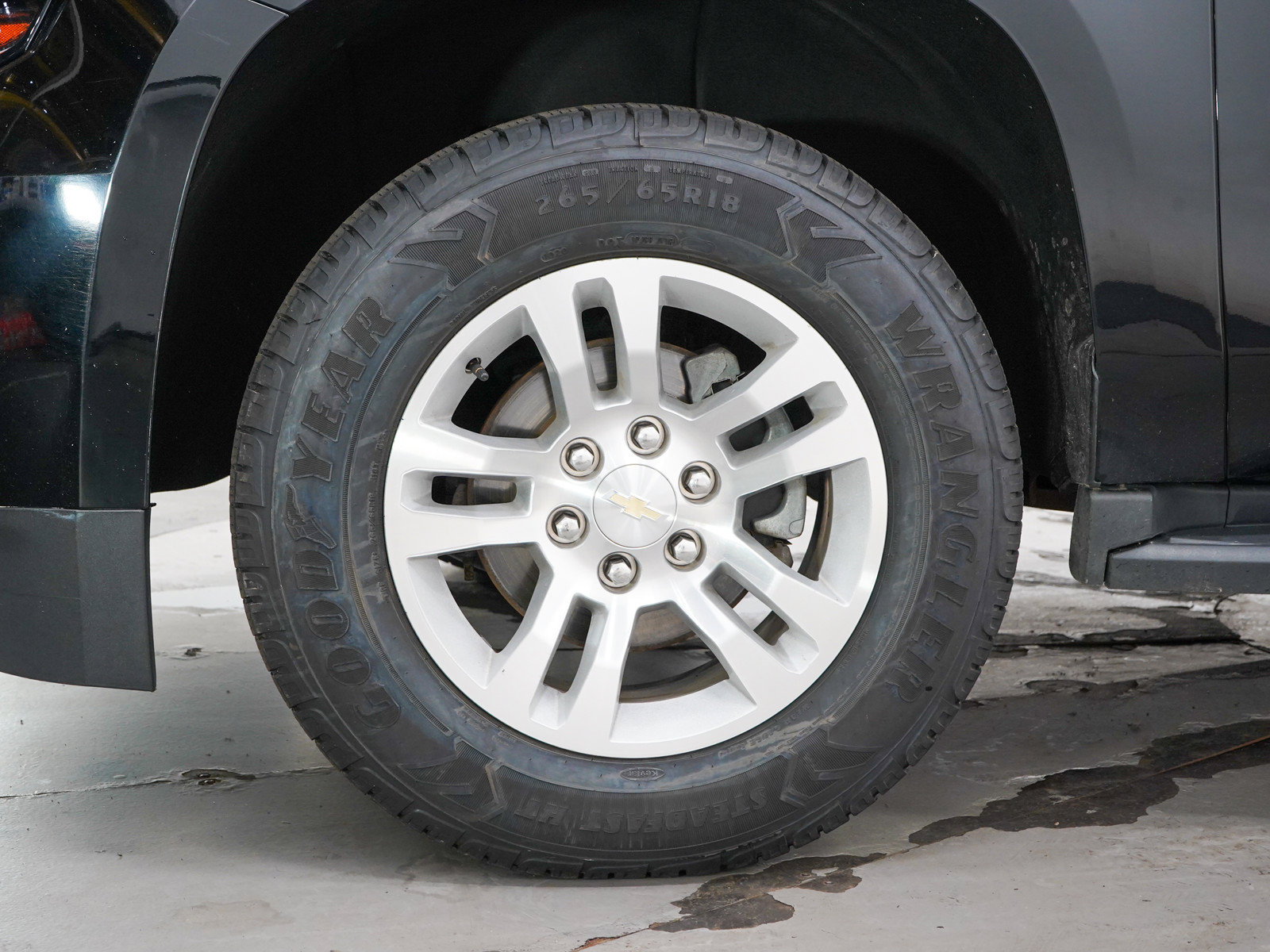 Used 2017 Chevrolet Tahoe LT AWD/4WD image 33