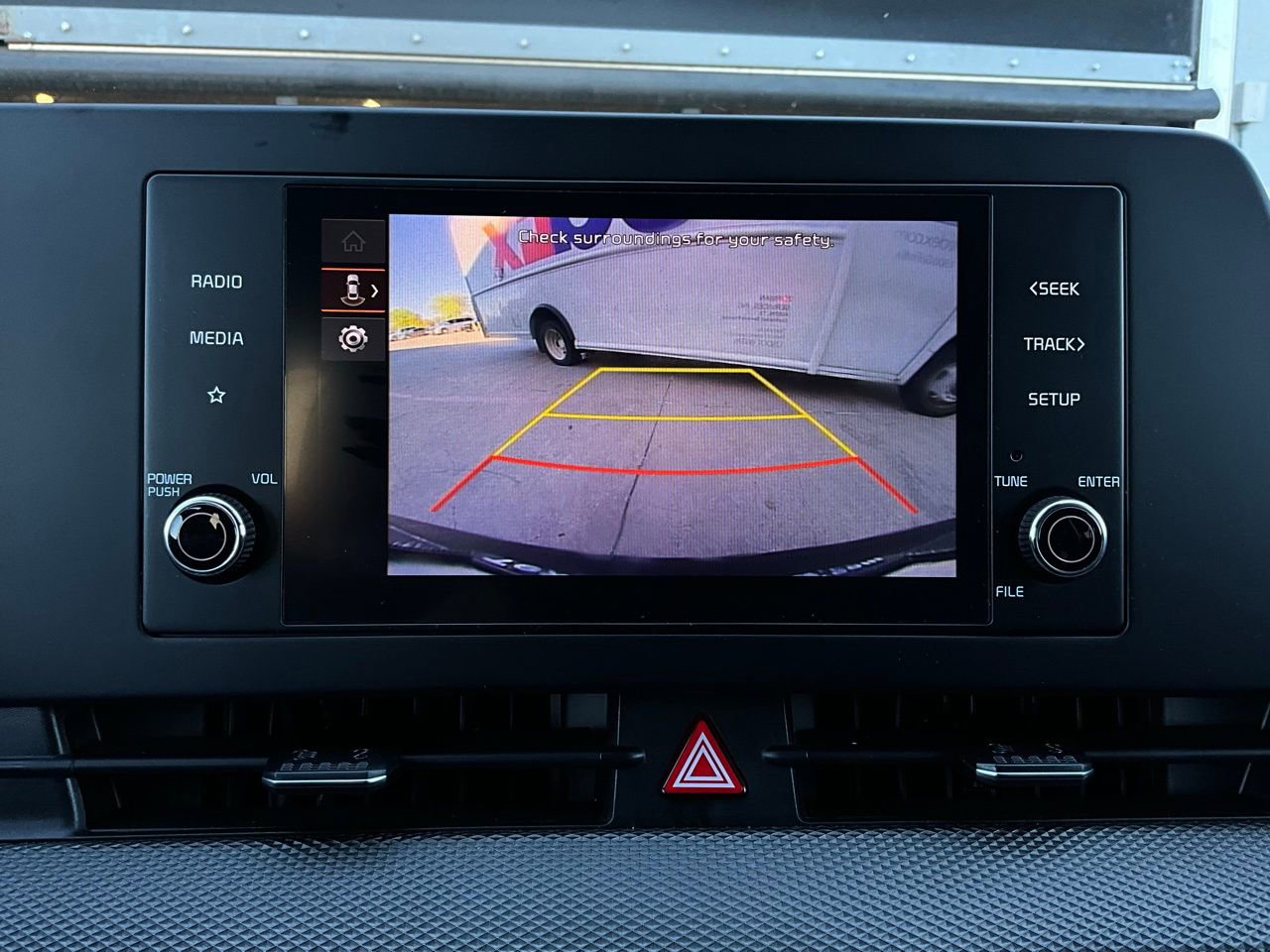 Used 2025 Kia Sportage LX image 29