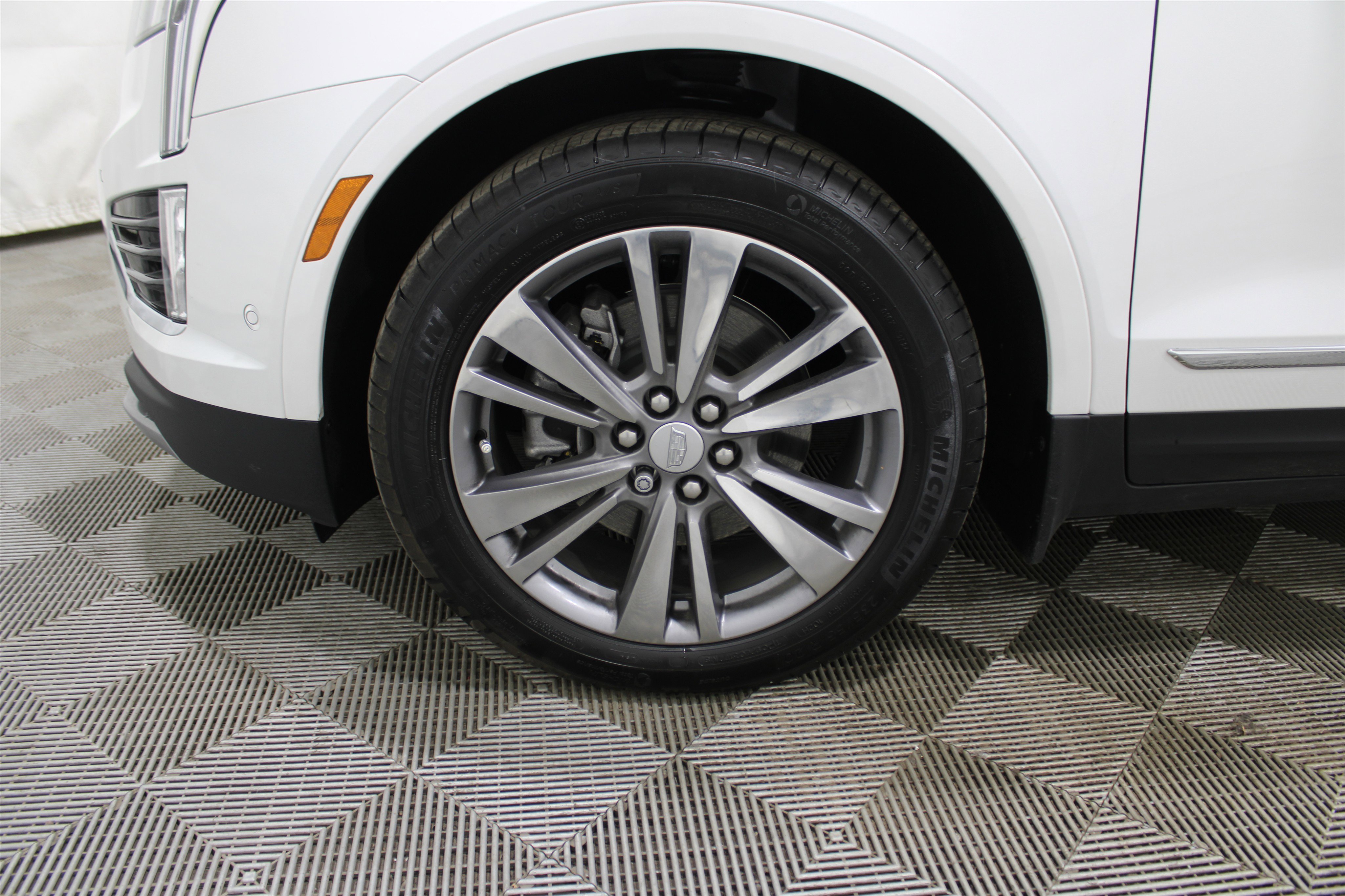 Certified 2024 Cadillac XT5 Premium Luxury w/ Technology Package image 42