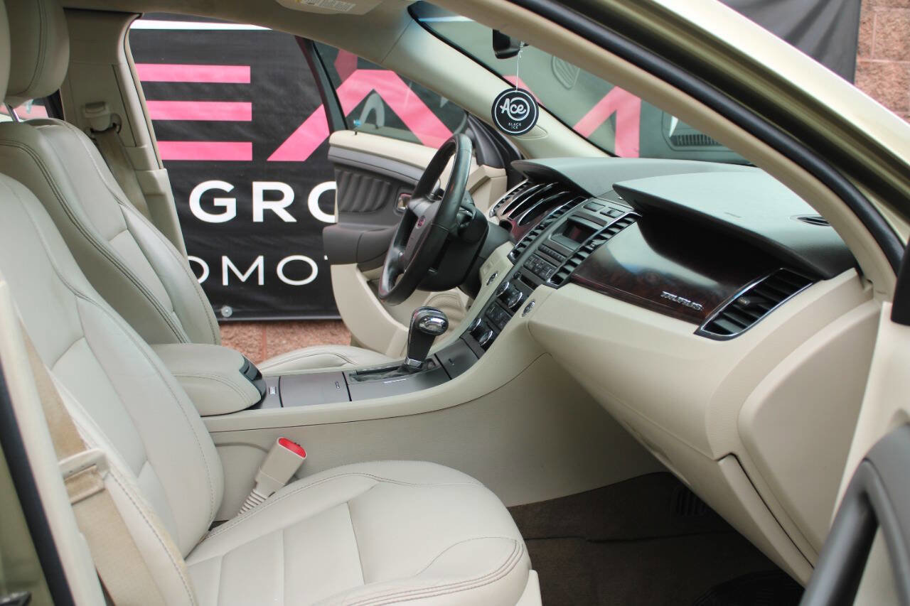 Used 2012 Ford Taurus SEL FWD image 9