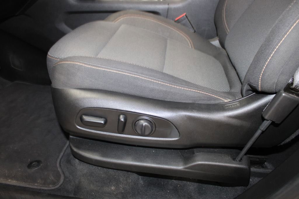 Used 2021 Chevrolet Traverse LT w/ LPO, Cargo Package image 13