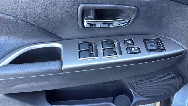 New 2025 Mitsubishi Outlander Sport SE image 15