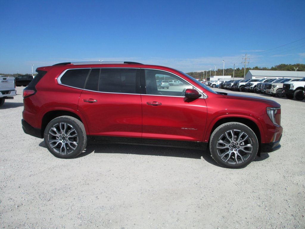New 2026 GMC Acadia Denali Ultimate image 3