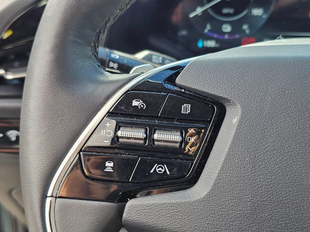 Used 2025 Kia Niro Wind w/ Wind Preserve Package FWD image 30