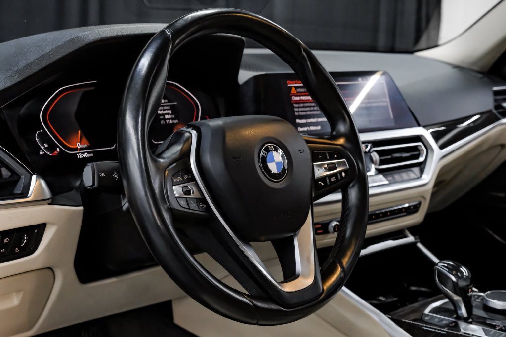 Used 2019 BMW 330i Sedan RWD image 18