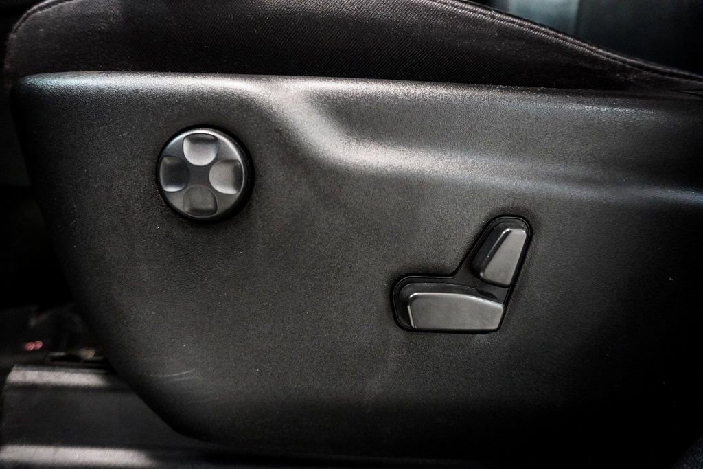 Used 2022 Dodge Durango R/T w/ Blacktop Package image 7