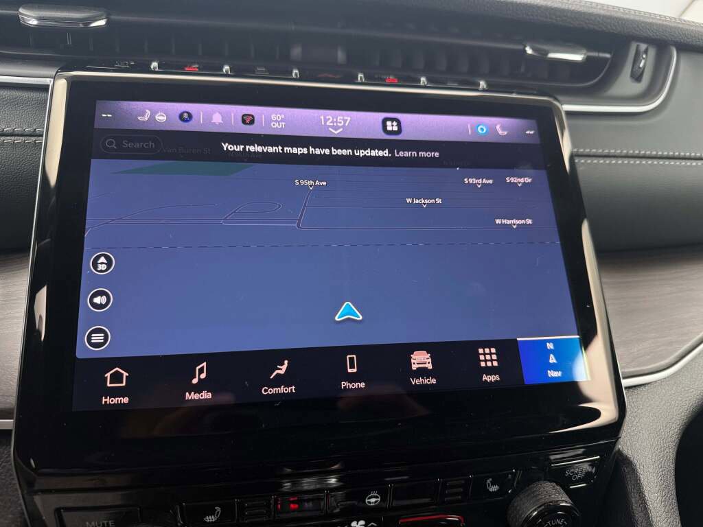 New 2025 Jeep Grand Cherokee L Limited image 31