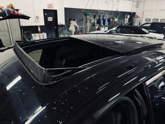 Used 2018 Lincoln MKX Reserve w/ Lincoln MKX Climate Package image 11