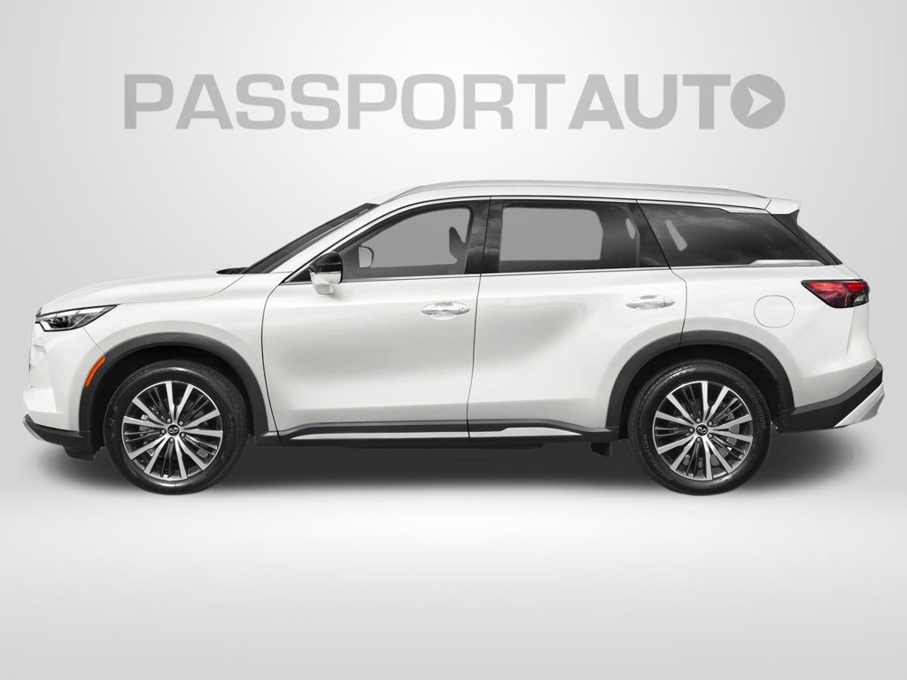 Used 2023 INFINITI QX60 Sensory w/ Vision Package AWD/4WD image 3