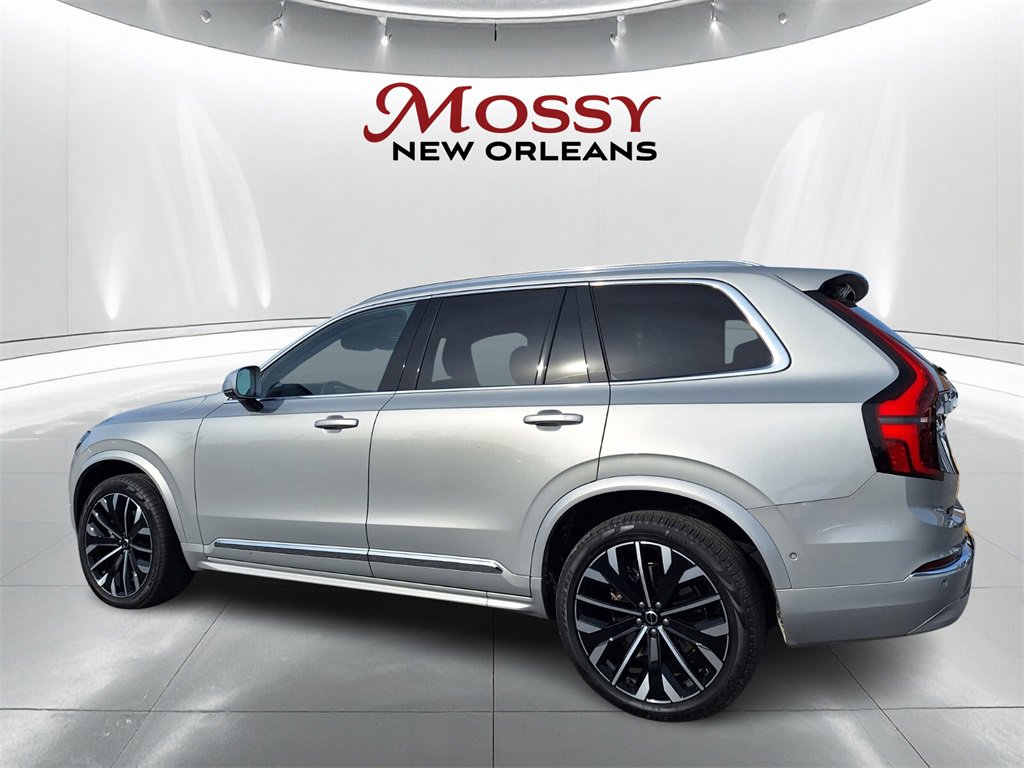 Used 2025 Volvo XC90 B6 Plus image 8