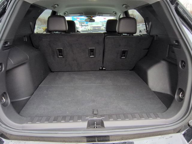 Used 2024 Chevrolet Equinox Premier FWD image 26