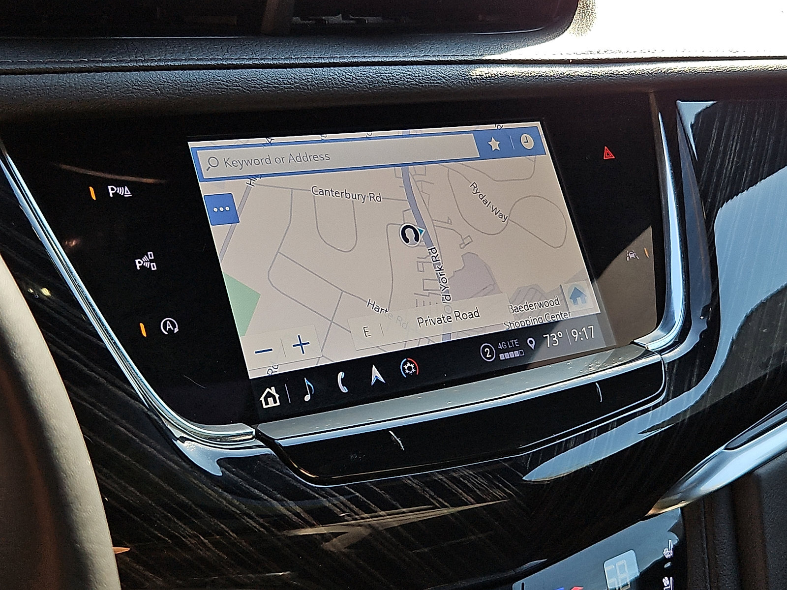 Used 2023 Cadillac XT6 Premium Luxury w/ Technology Package image 16
