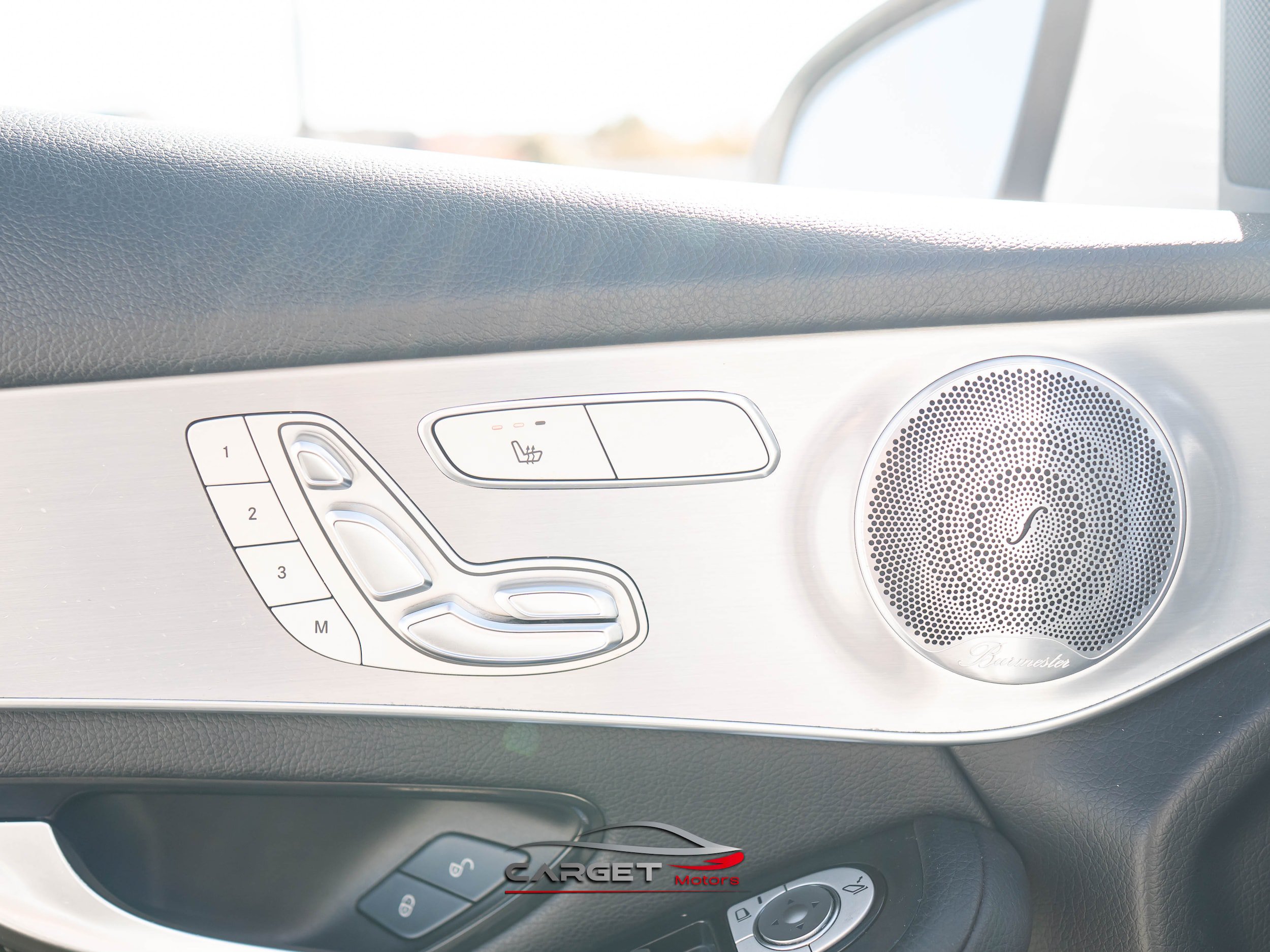 Used 2019 Mercedes-Benz GLC 300 4MATIC Coupe image 38