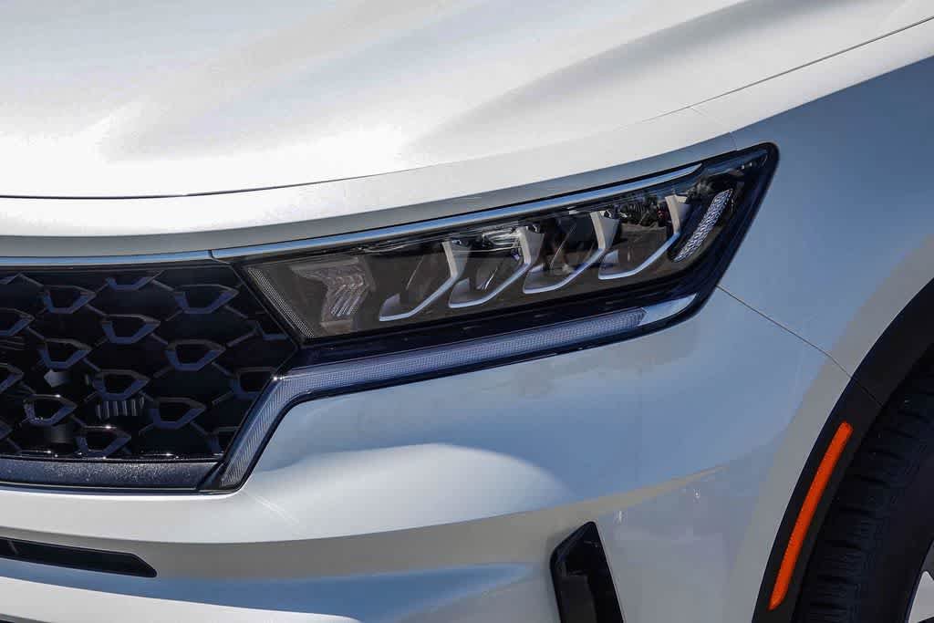 Used 2023 Kia Sorento EX AWD/4WD image 8