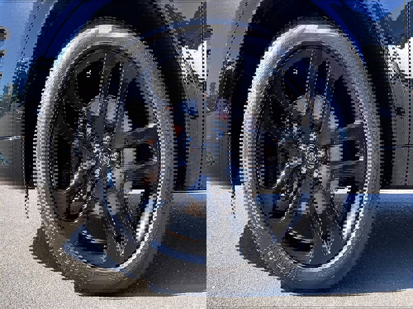 Used 2025 Land Rover Discovery Sport Dynamic SE image 11