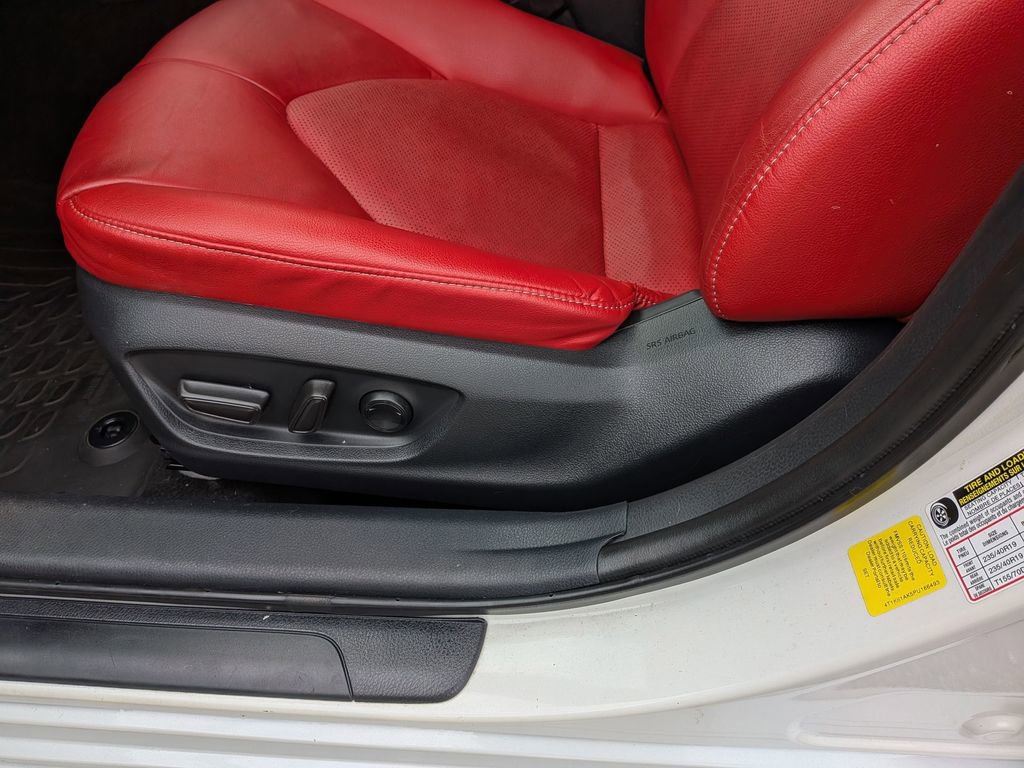 Used 2023 Toyota Camry XSE image 16