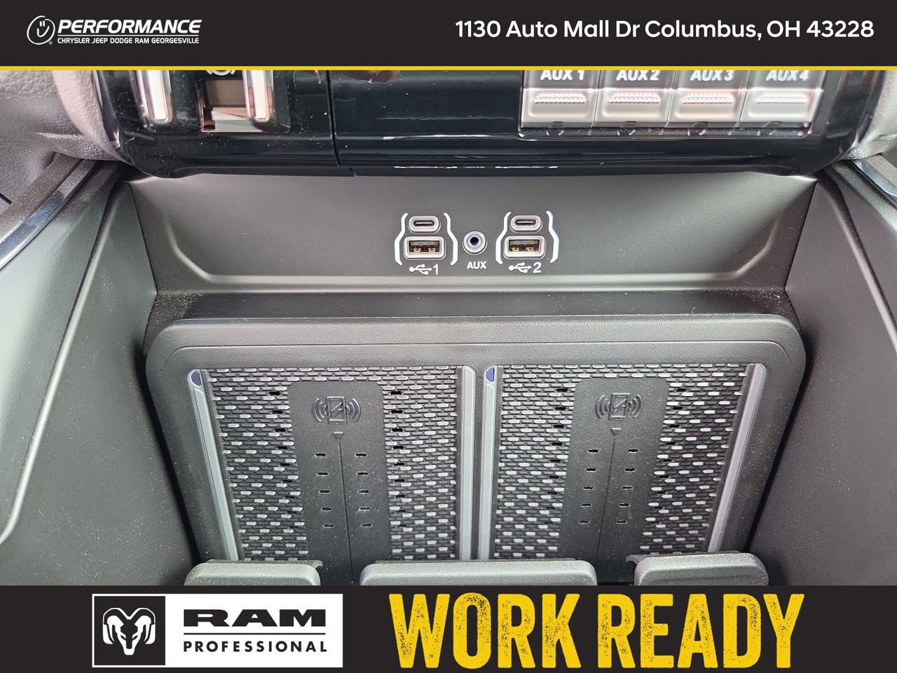New 2026 RAM 3500 Laramie AWD/4WD image 31