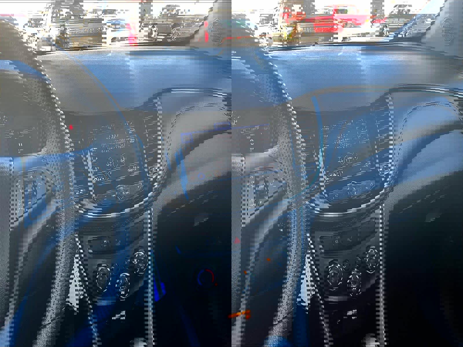 Used 2022 Chevrolet Trax LT image 17