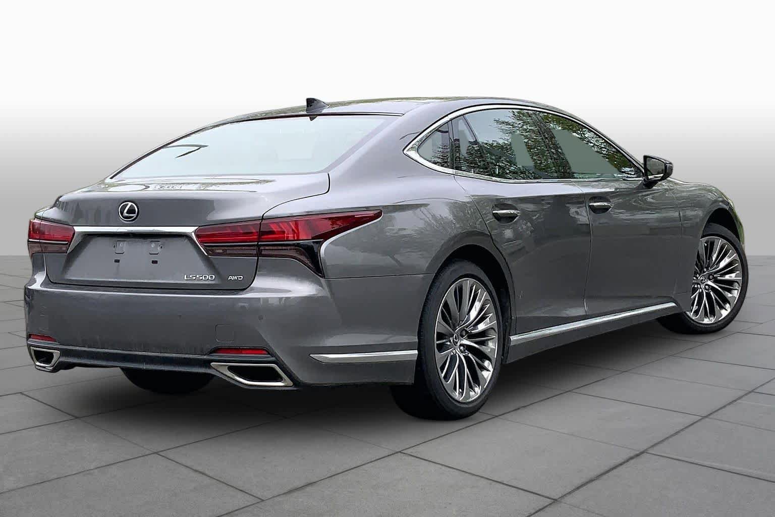 Used 2023 Lexus LS 500 AWD w/ Interior Upgrade Package image 13
