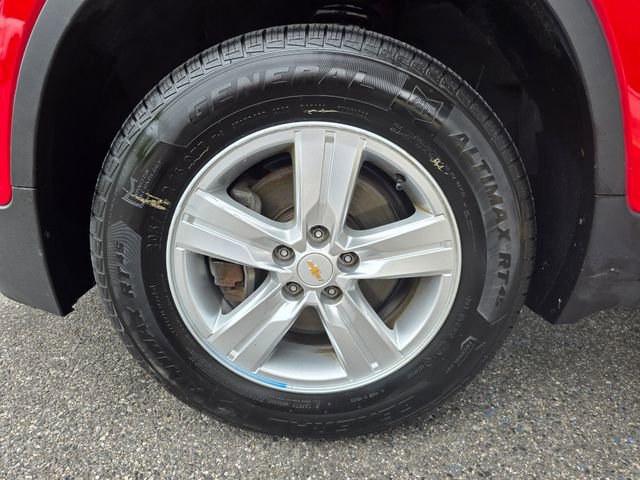 Used 2016 Chevrolet Trax LT w/ LT Sun and Sound Package AWD/4WD image 27
