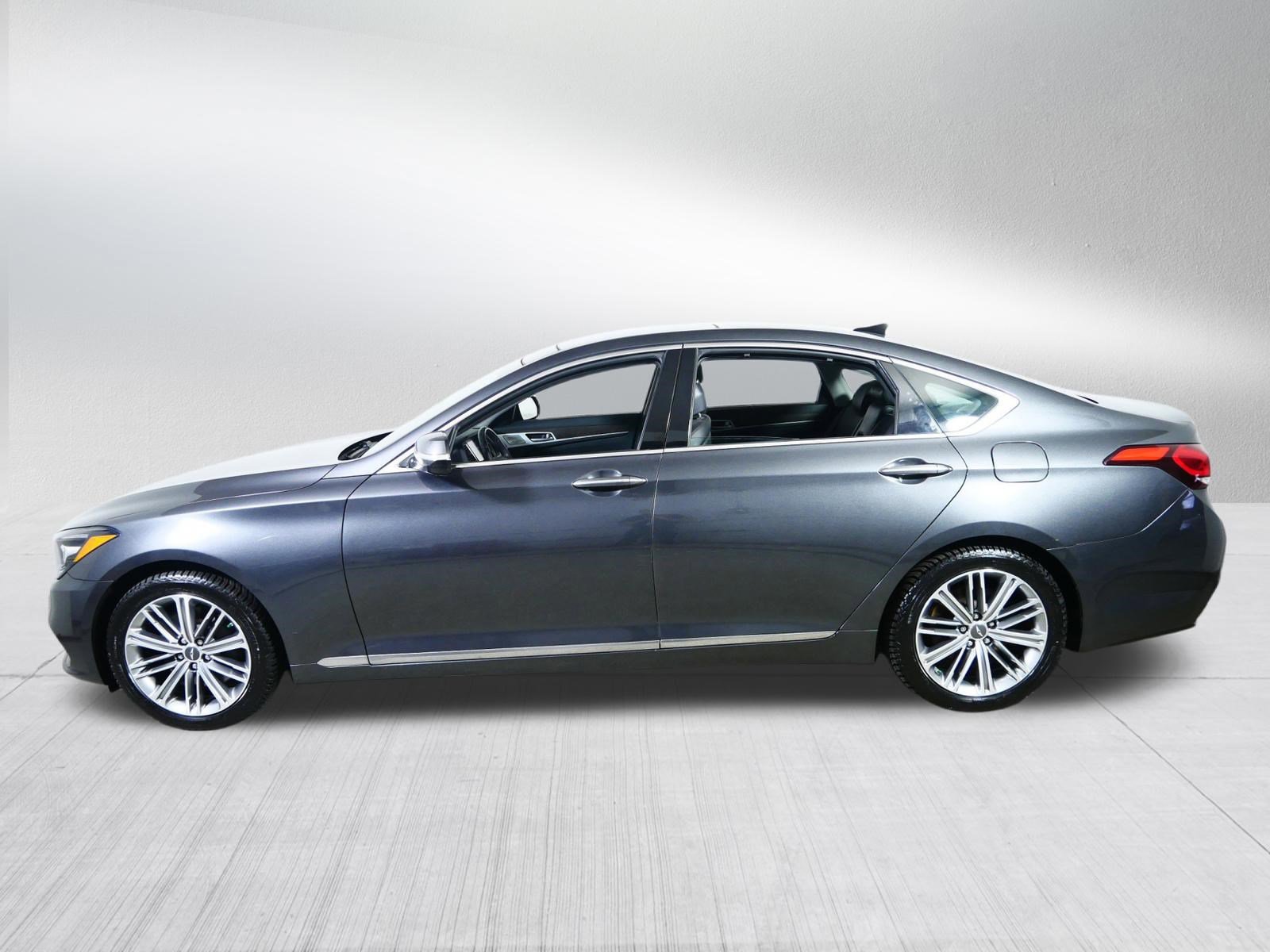 Used 2018 Genesis G80 3.8 w/ Option Group 03 image 4