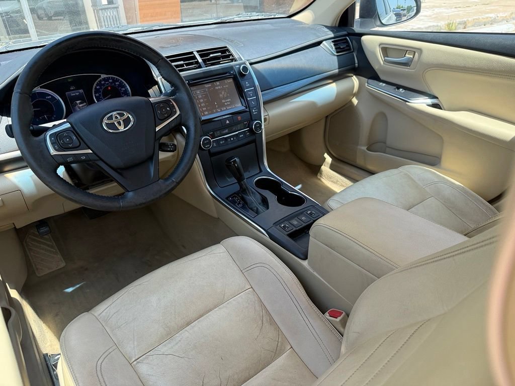 Used 2017 Toyota Camry XLE w/ Moonroof Package FWD image 17