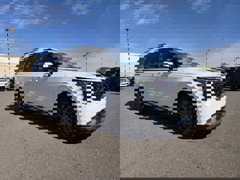 New 2026 Kia Carnival SX image 2