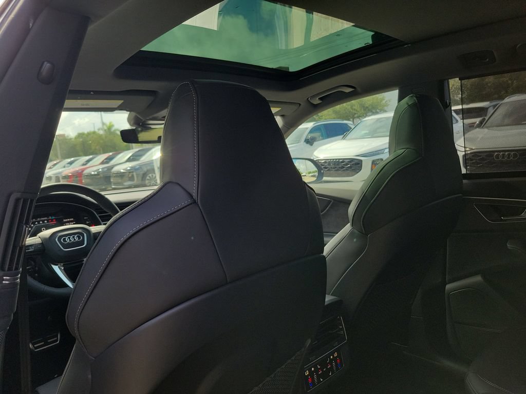 New 2026 Audi SQ8 Premium Plus AWD/4WD image 24
