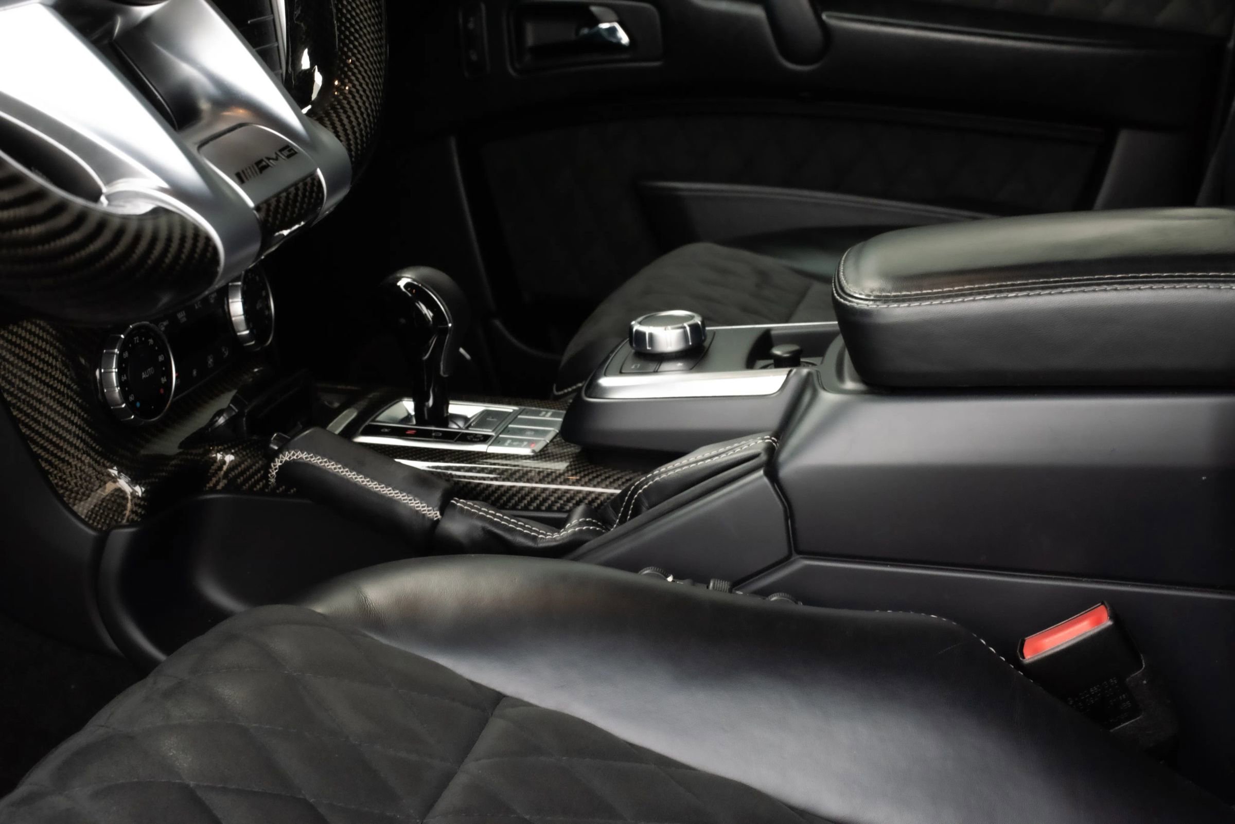 Used 2017 Mercedes-Benz G 550 Squared image 27