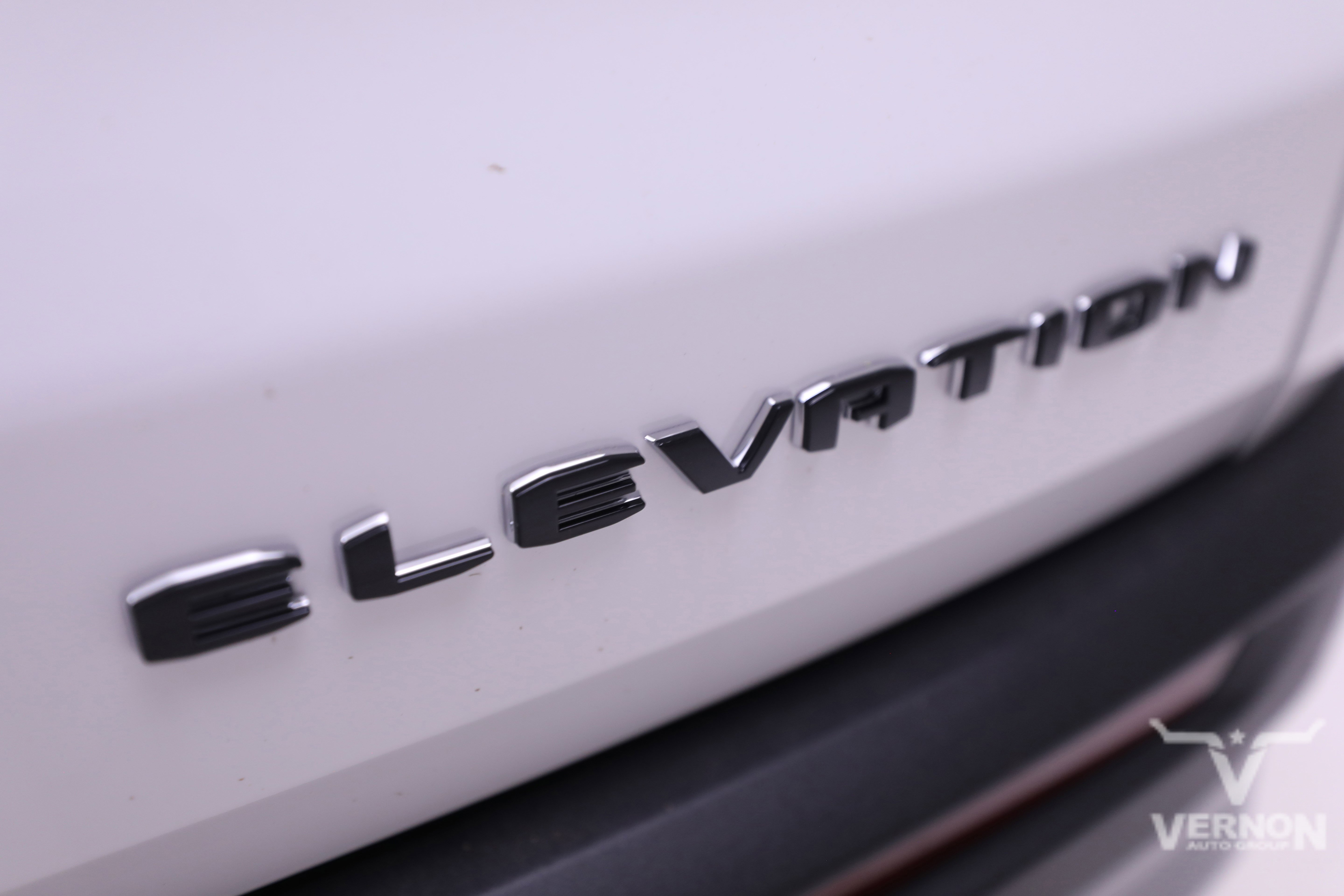 New 2025 GMC Acadia Elevation image 41