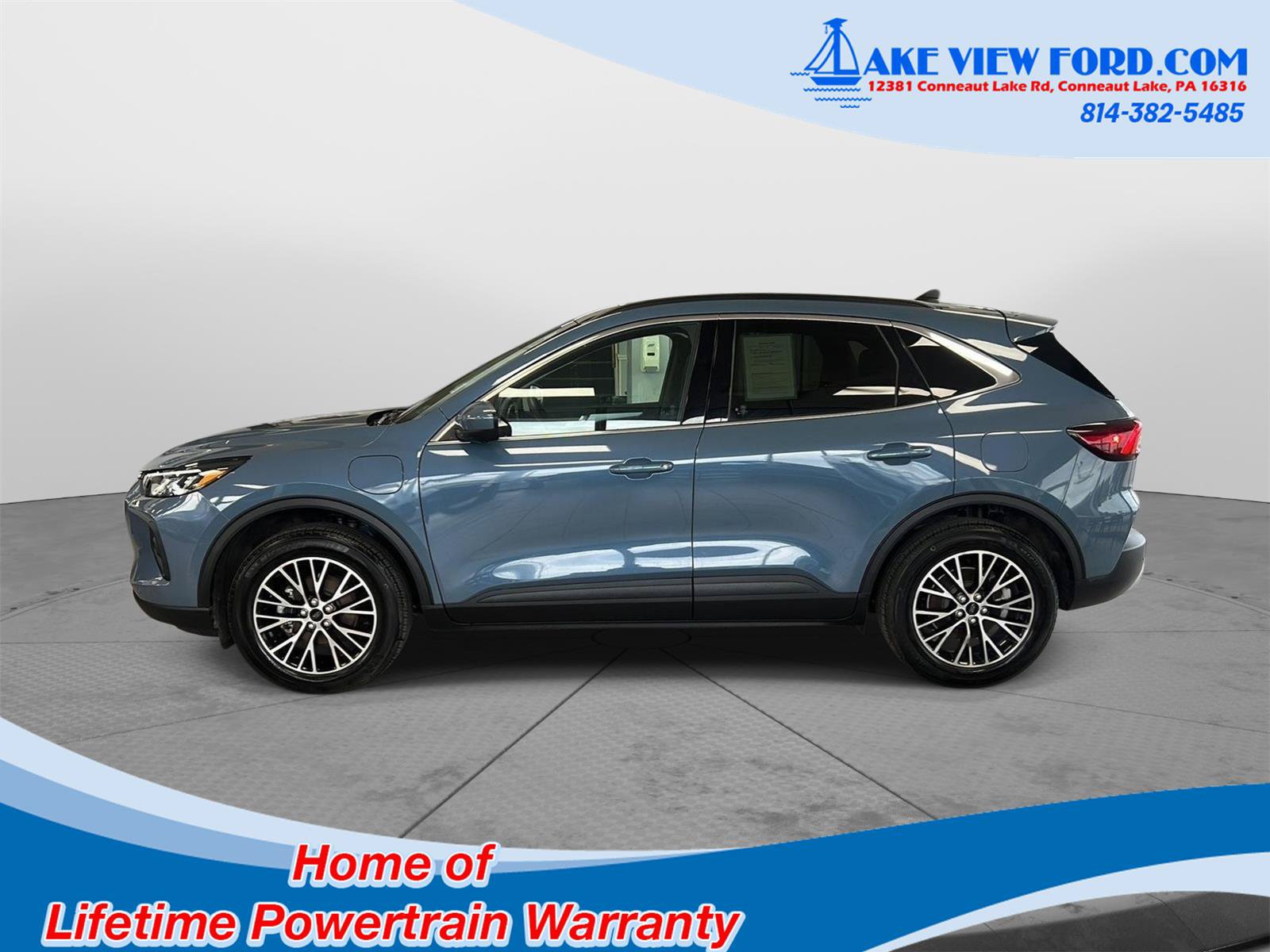 Used 2026 Ford Escape SE w/ PHEV Premium Package FWD image 13