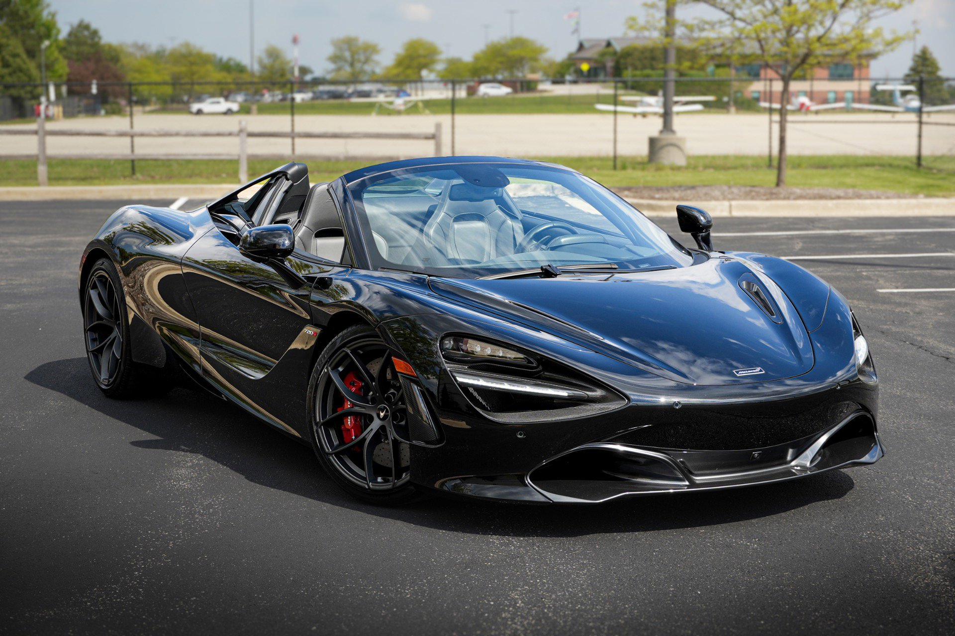Used 2020 McLaren 720S Luxury RWD image 2