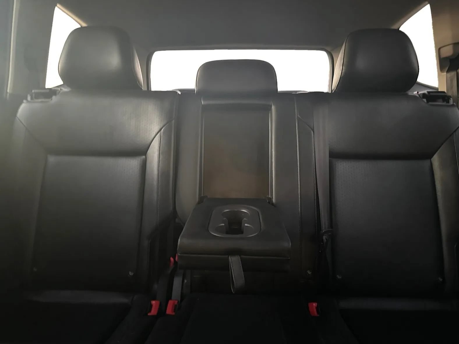 Used 2018 Volkswagen Atlas SE FWD image 17