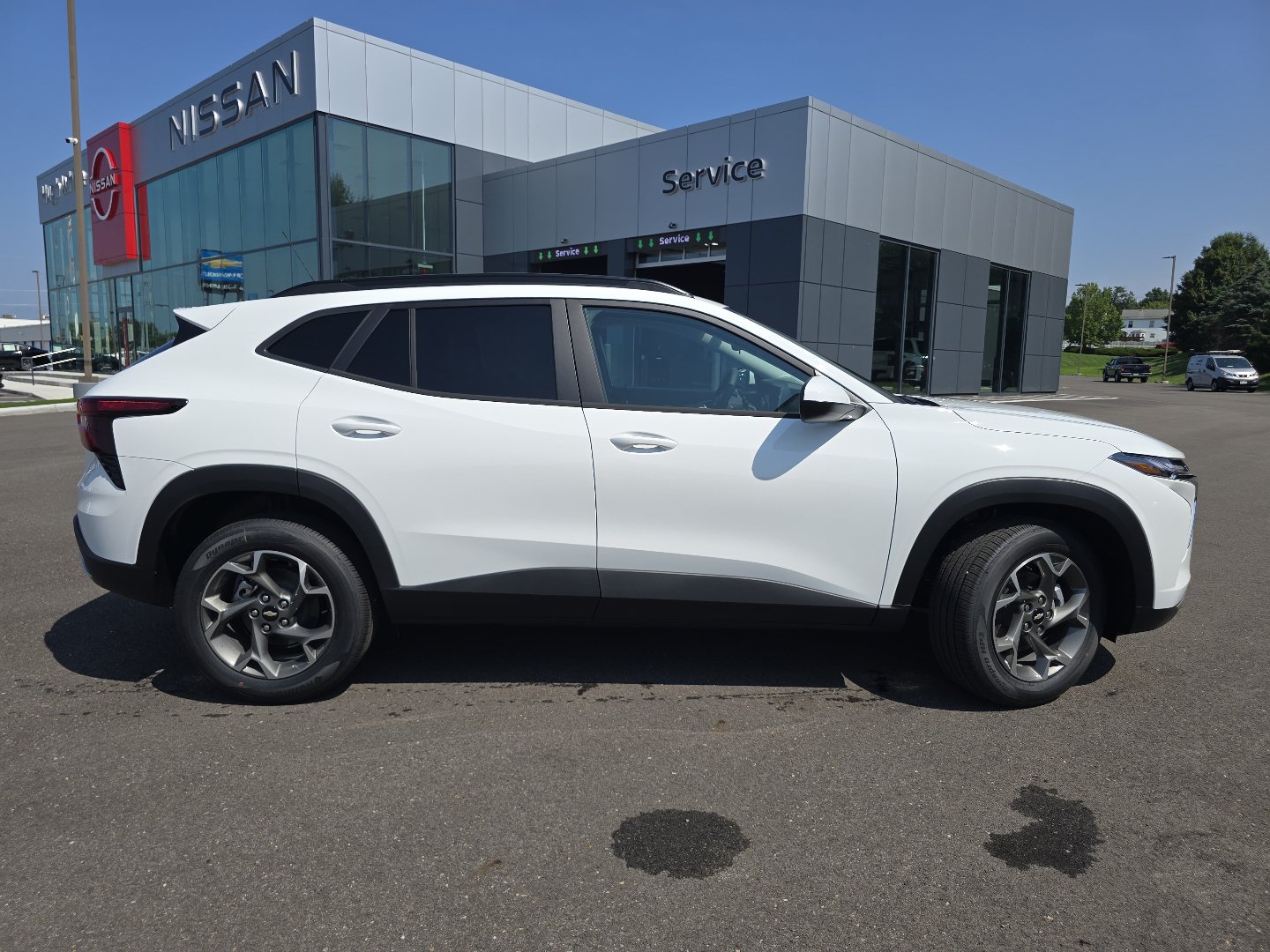 New 2026 Chevrolet Trax LT FWD image 4